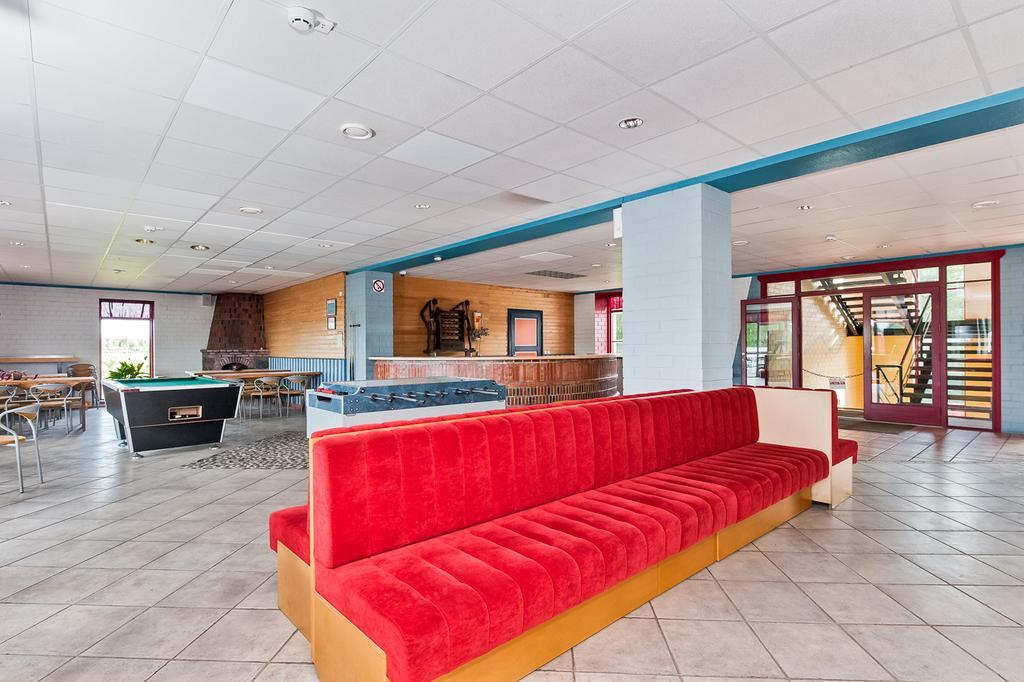 Veskisilla Hotel Turi Bagian luar foto